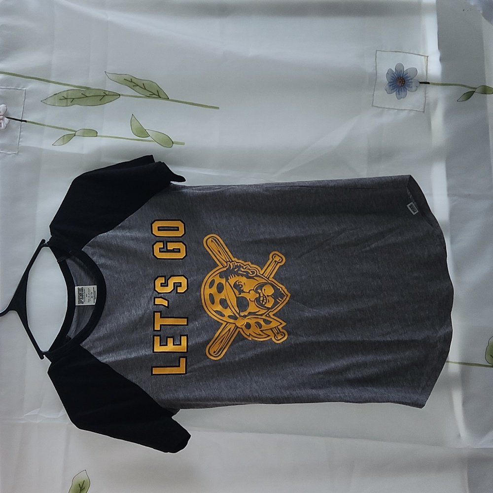 Victoria Secret Tshirt